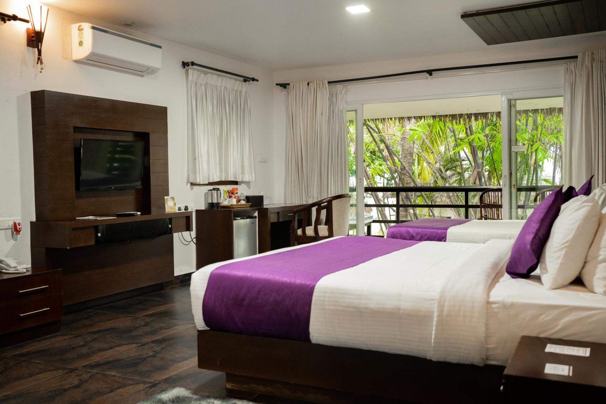 Malabar Ocean Front And Spa, Bekal